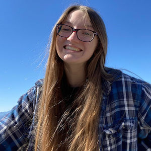 Meet your Posher, Ava